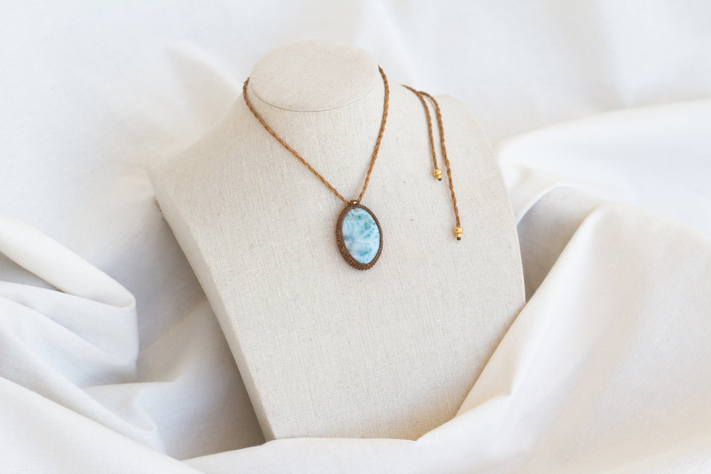 Colar Macramé Larimar I