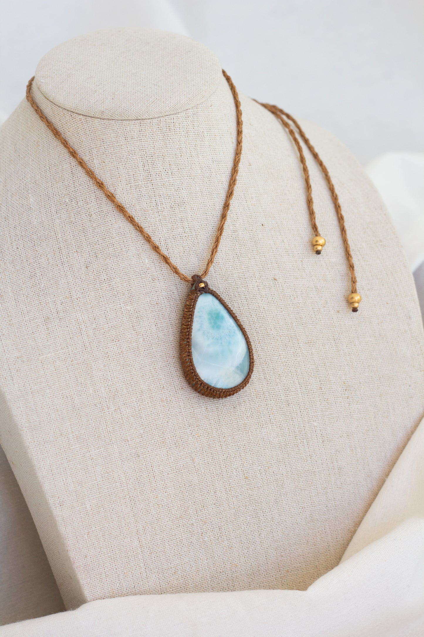 Colar Macramé Larimar II